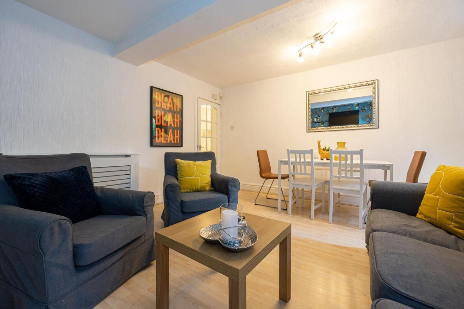 شقة Guestready - Charming Haven In Knowledge Quarter ليفربول المظهر الخارجي الصورة